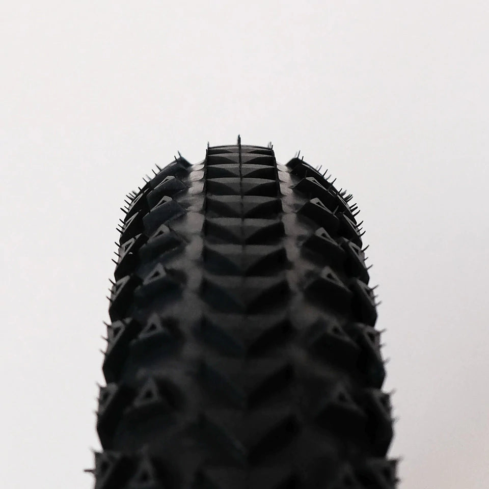 Ultradynamico Mars JFF tire