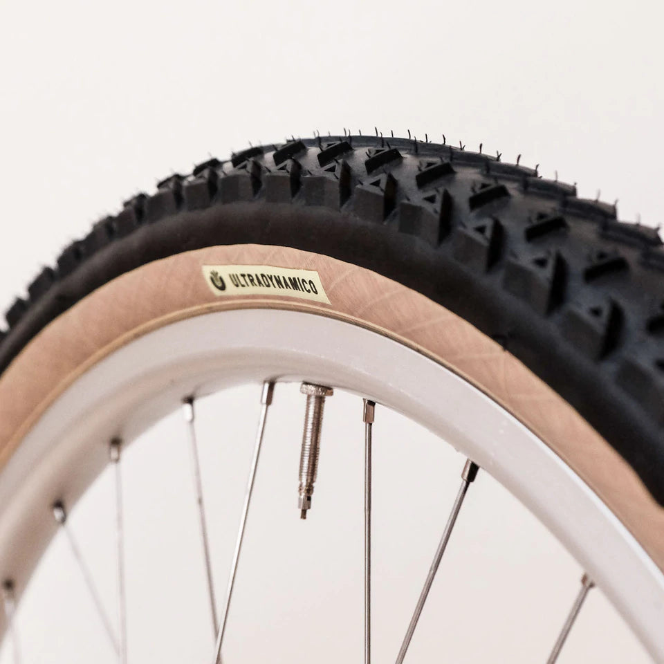 Ultradynamico Mars JFF tire